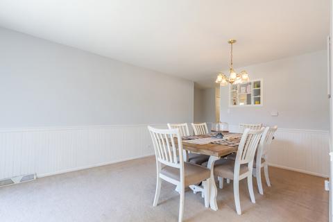 1163 E Paddock Dr, Palatine, IL 60074 photo 6