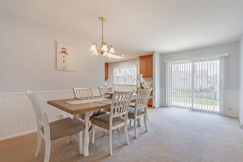 1163 E Paddock Dr, Palatine, IL 60074 photo 4