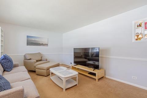 1163 E Paddock Dr, Palatine, IL 60074 photo 3