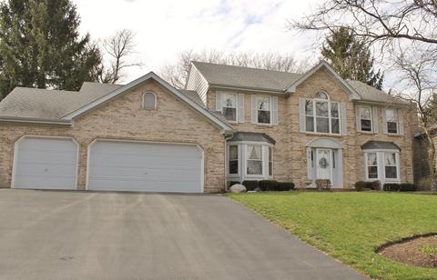 910 White Pine Dr, Cary, IL 60013 photo 2