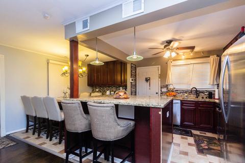 4518 W 84th Pl, Chicago, IL 60652 photo 6