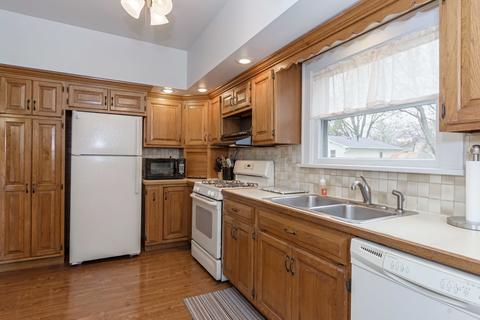 502 E Poplar St, Normal, IL 61761 photo 10