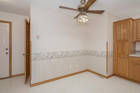 315 E 7th St #N1, Gridley, IL 61744 photo 7