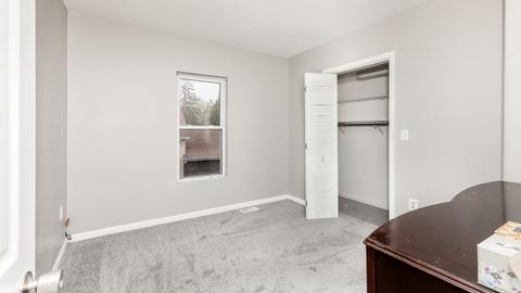 741 North Ave, Aurora, IL 60505 photo 16
