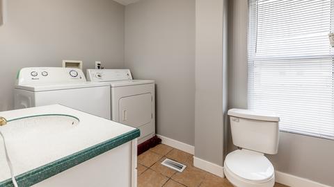 741 North Ave, Aurora, IL 60505 photo 9