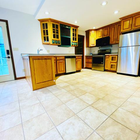 409 Everett St, Dixon, IL 61021 photo 5