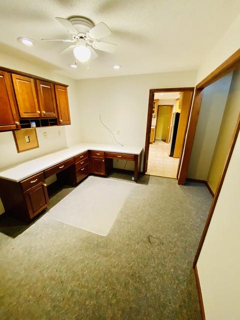 409 Everett St, Dixon, IL 61021 photo 3