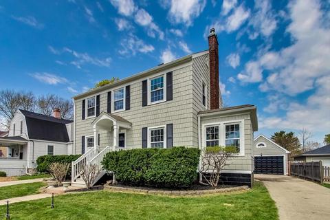 505 E Liberty Dr, Wheaton, IL 60187 photo 2