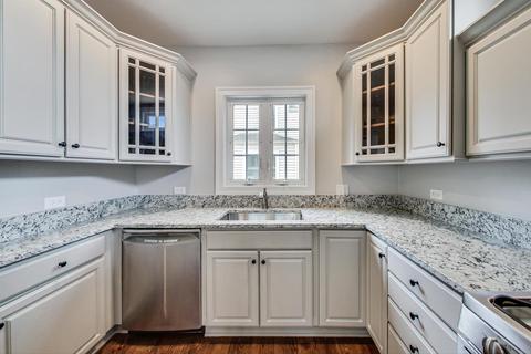 505 E Liberty Dr, Wheaton, IL 60187 photo 9