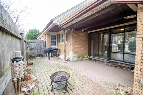 649 N Spring St, Elgin, IL 60120 photo 52