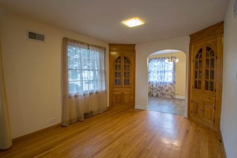 649 N Spring St, Elgin, IL 60120 photo 19
