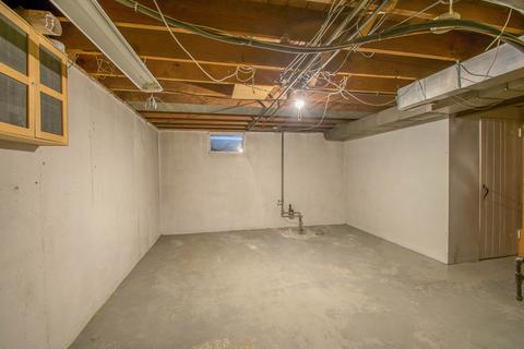 649 N Spring St, Elgin, IL 60120 photo 42