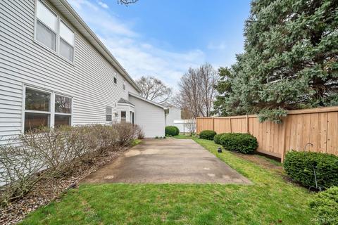753 Cheyenne Ct, Elgin, IL 60123 photo 24