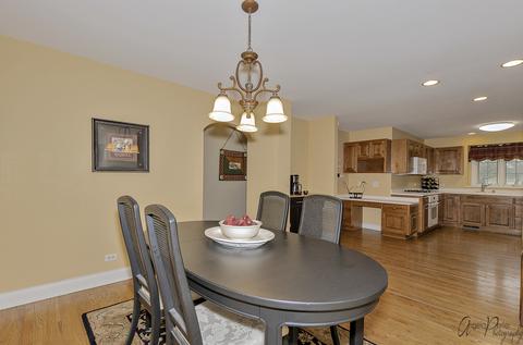 1807 Brixham Ln, Johnsburg, IL 60051 photo 8