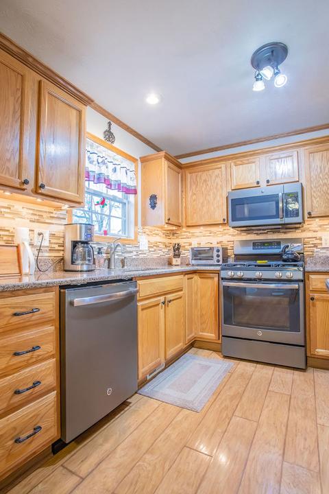 97 W Poplar St, Normal, IL 61761 photo 8