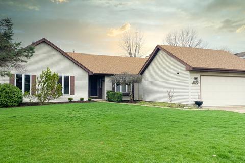 3101 W Bretons Dr, Mchenry, IL 60050 photo 2