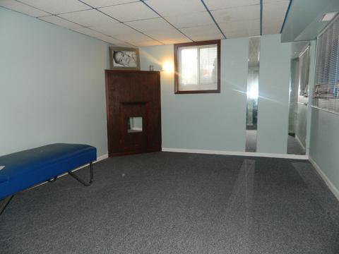 116 Willow Rd, Streamwood, IL 60107 photo 24