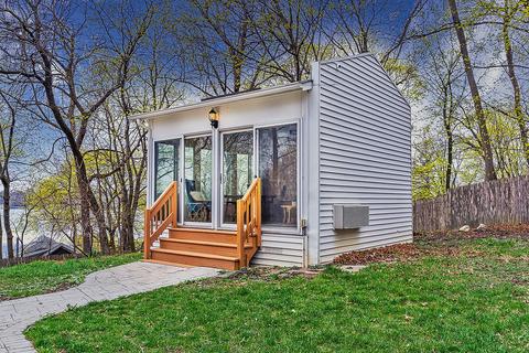 25673 Linder Ln, Ingleside, IL 60041 photo 2