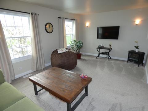 22 Forest Ln, Cary, IL 60013 photo 9