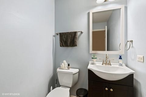 4667 Middle Rd, Gurnee, IL 60031 photo 12