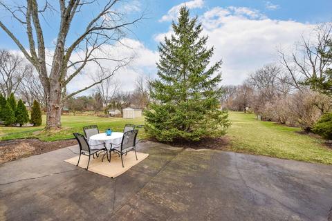 1880 Cheshire Ln, Wheaton, IL 60189 photo 30