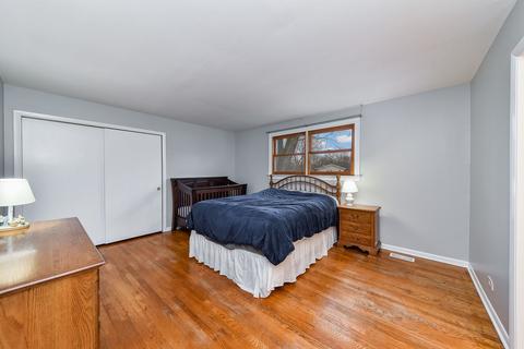 1880 Cheshire Ln, Wheaton, IL 60189 photo 19