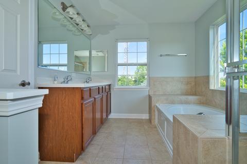 5979 Mackinac Ln, Hoffman Estates, IL 60192 photo 31