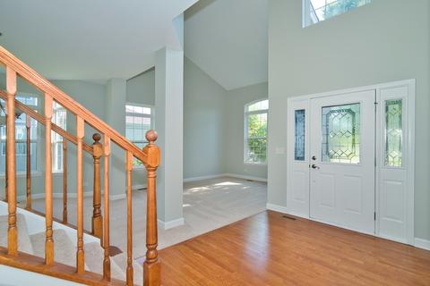5979 Mackinac Ln, Hoffman Estates, IL 60192 photo 9