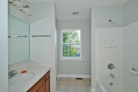 5979 Mackinac Ln, Hoffman Estates, IL 60192 photo 24