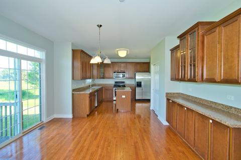 5979 Mackinac Ln, Hoffman Estates, IL 60192 photo 14