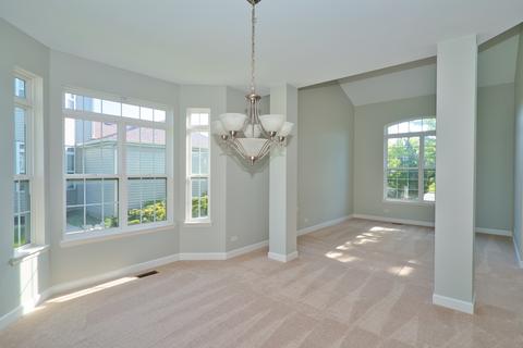 5979 Mackinac Ln, Hoffman Estates, IL 60192 photo 6