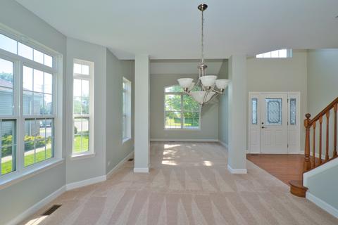 5979 Mackinac Ln, Hoffman Estates, IL 60192 photo 5