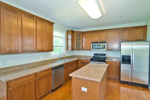 5979 Mackinac Ln, Hoffman Estates, IL 60192 photo 16