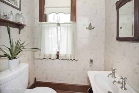 10216 Main St, Hebron, IL 60034 photo 6