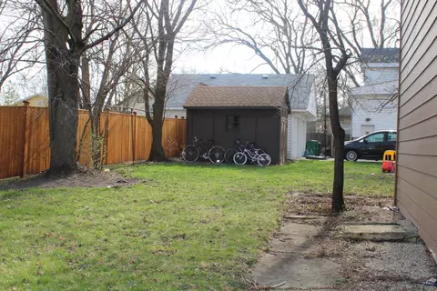 212 E 15th St, Lockport, IL 60441 photo 13