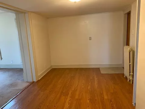 212 E 15th St, Lockport, IL 60441 photo 3