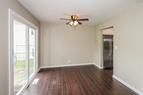 650 Cordial Dr, Des Plaines, IL 60016 photo 8