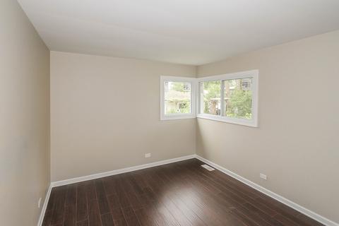 650 Cordial Dr, Des Plaines, IL 60016 photo 17