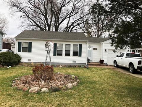 1612 Highview Ave, Mchenry, IL 60050 photo 2