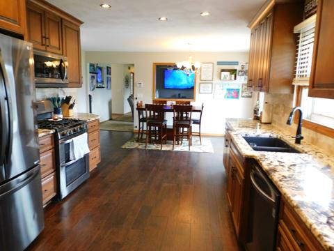 4944 Markell Ln, Cherry Valley, IL 61016 photo 9