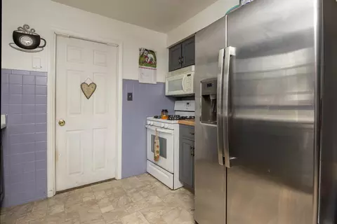 728 Jackson St, Pecatonica, IL 61063 photo 9