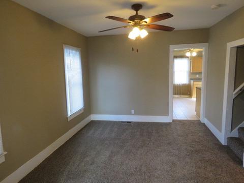 15 E Prairie St, Plano, IL 60545 photo 5