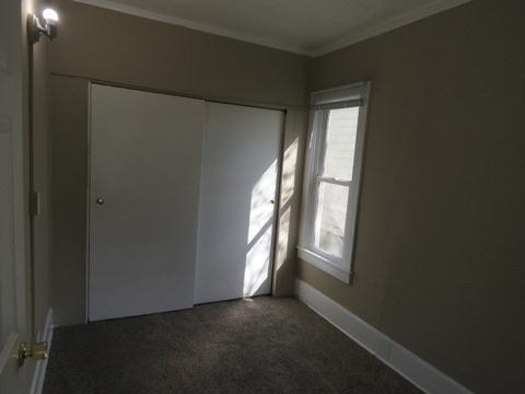 15 E Prairie St, Plano, IL 60545 photo 8