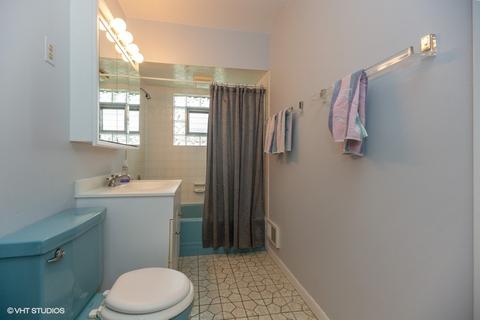 21 Crescent Dr, Glenview, IL 60025 photo 9
