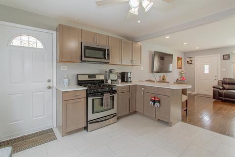 428 N Hillside Ave, Hillside, IL 60162 photo 7