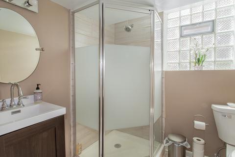 428 N Hillside Ave, Hillside, IL 60162 photo 17