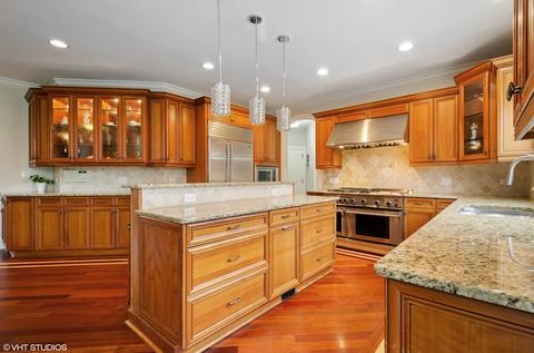 2023 N Summit St, Wheaton, IL 60187 photo 16