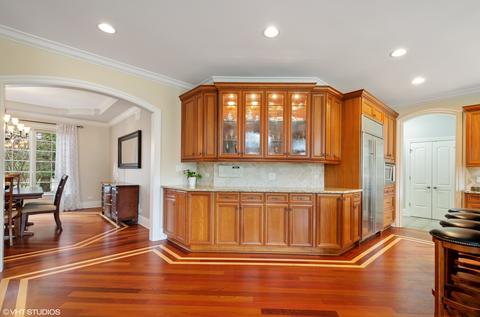 2023 N Summit St, Wheaton, IL 60187 photo 14