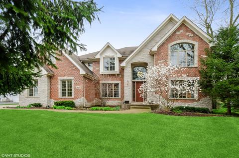 2023 N Summit St, Wheaton, IL 60187 photo 1