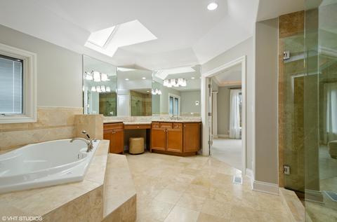 2023 N Summit St, Wheaton, IL 60187 photo 21